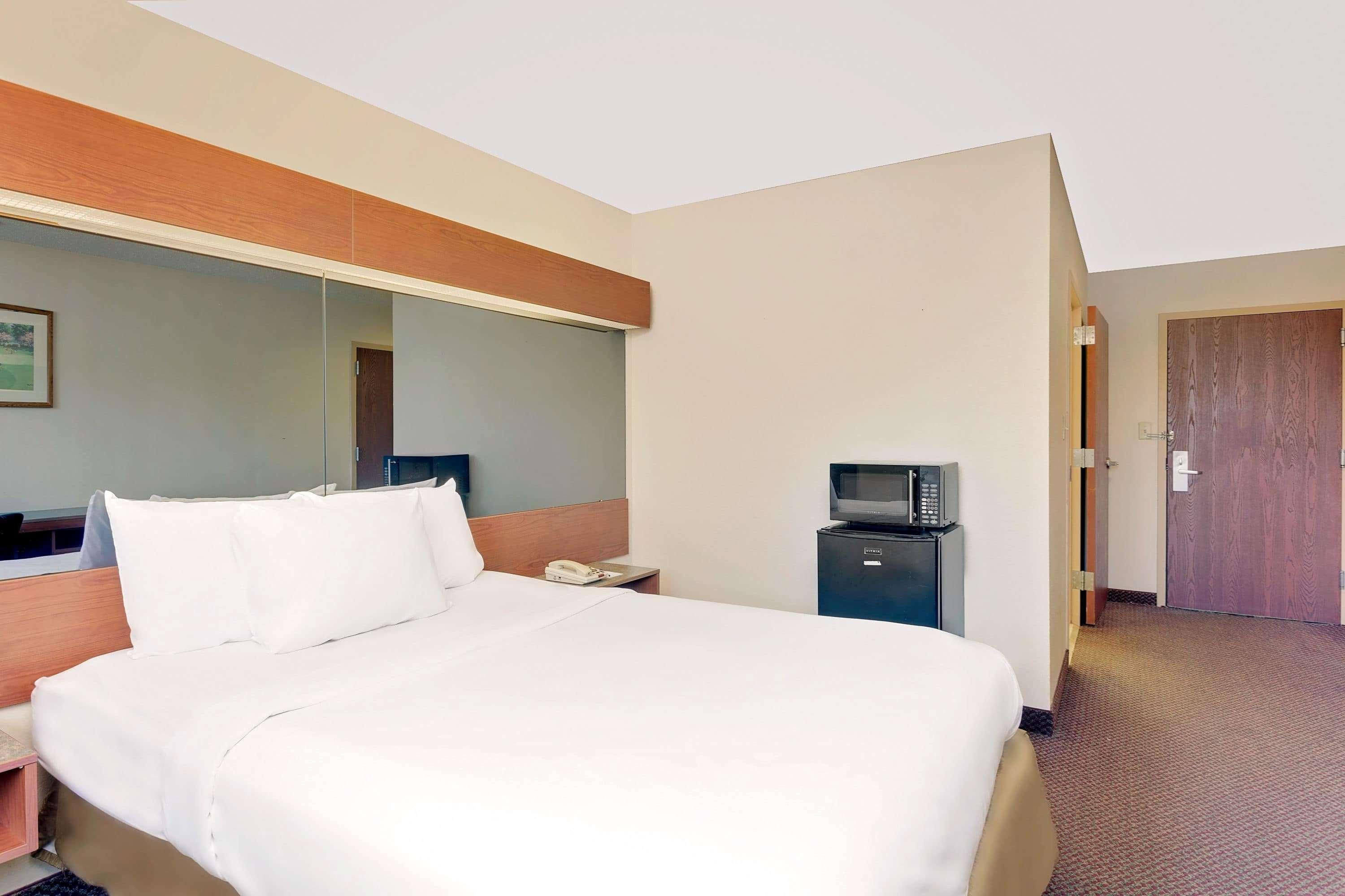 Microtel Inn & Suites By Wyndham Augusta/Riverwatch Esterno foto