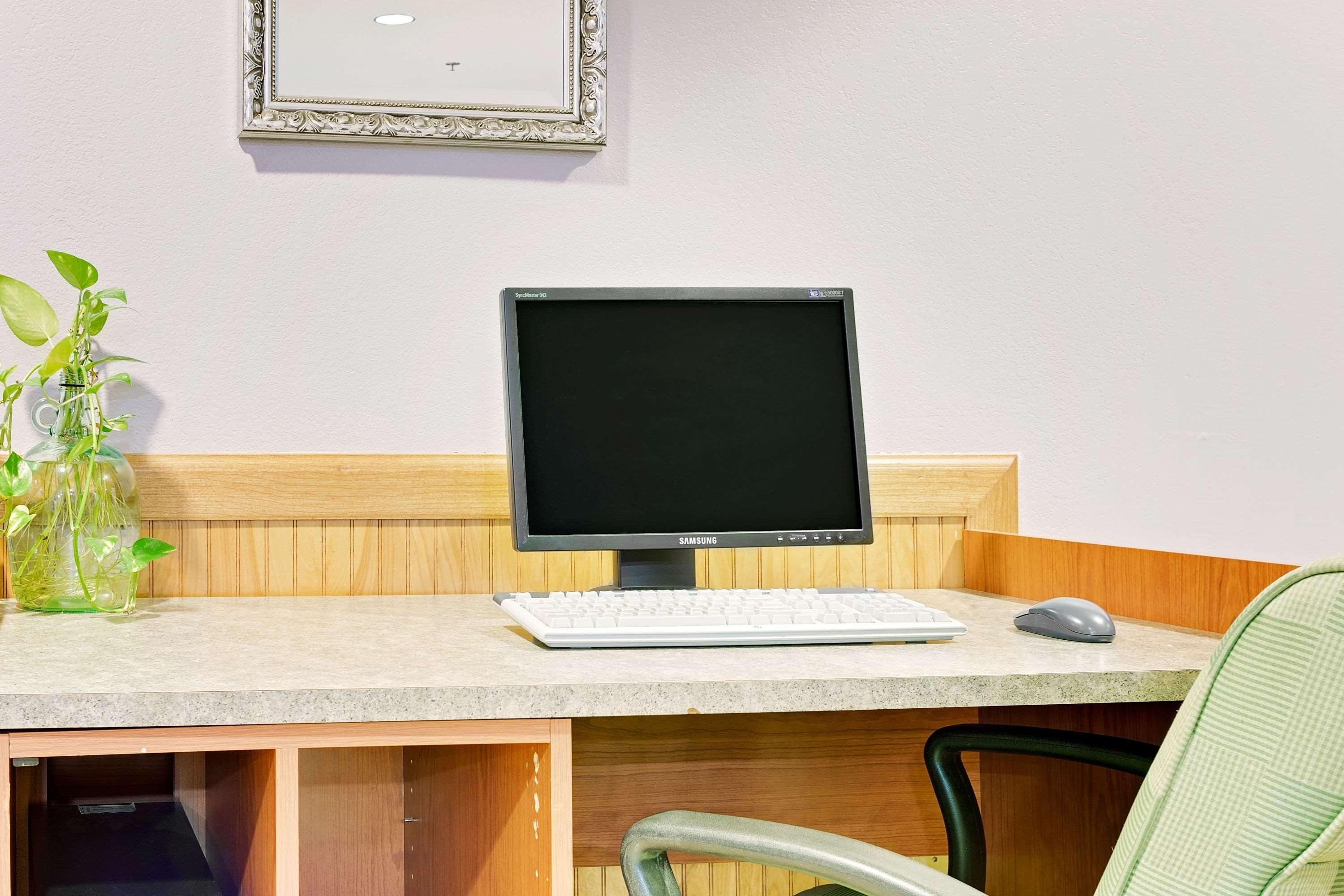 Microtel Inn & Suites By Wyndham Augusta/Riverwatch Esterno foto
